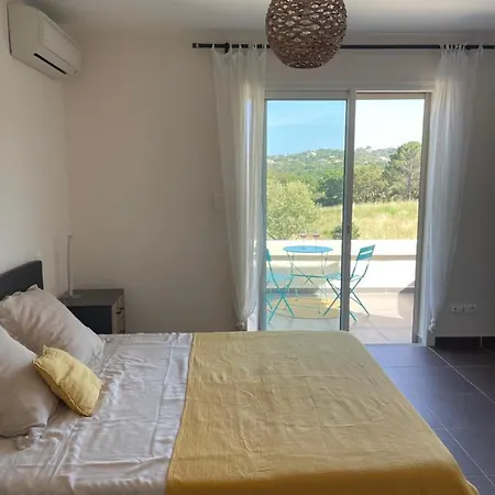 120 M² Avec Piscine *