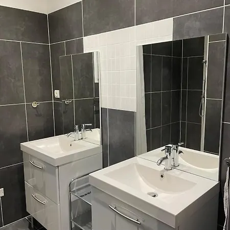 120 M² Avec Piscine Zonza